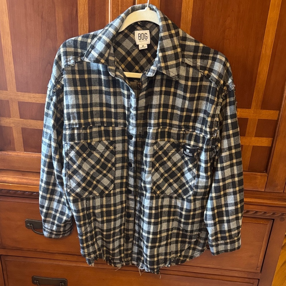 BDG Men's Navy and Black Checkered Shirt Jacket